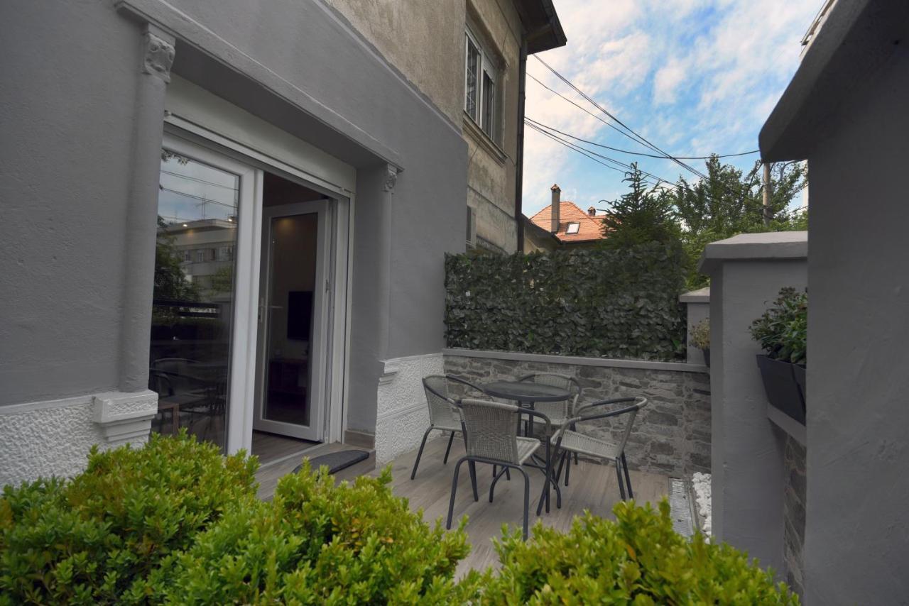 Apartament Tasos Belgrad Zewnętrze zdjęcie