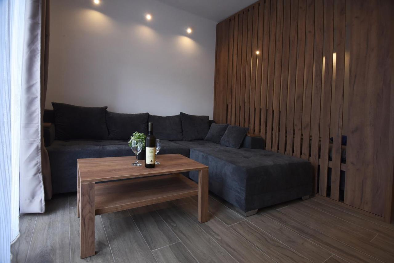 Apartament Tasos Belgrad Zewnętrze zdjęcie